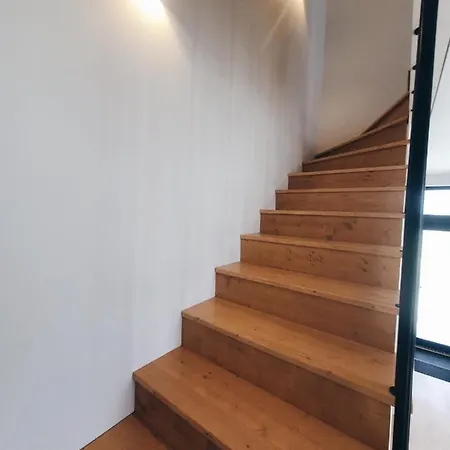 Apartment Sesiu Vilos @ Kunigiskes Palanga