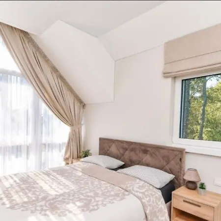 Apartment Sesiu Vilos @ Kunigiskes